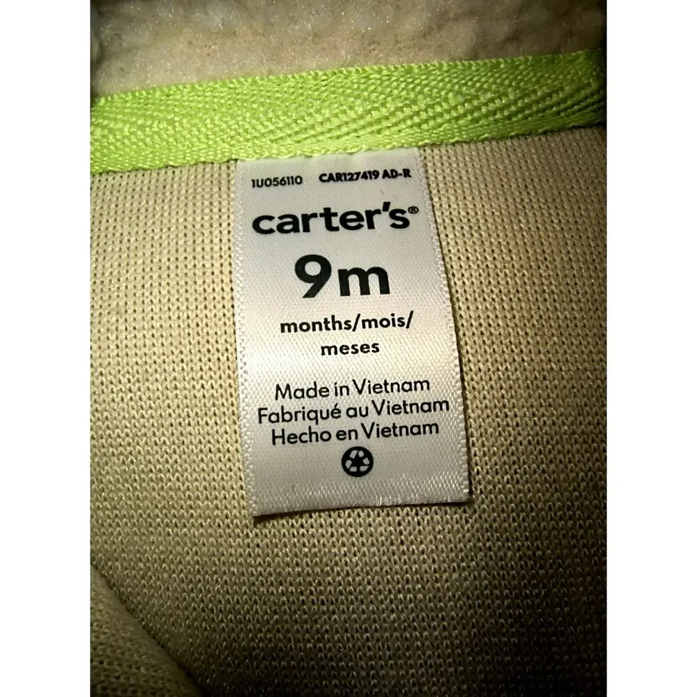 1900.  Carter's Fleecy One Piece Zip Up Jumpsuit Size 9 Months